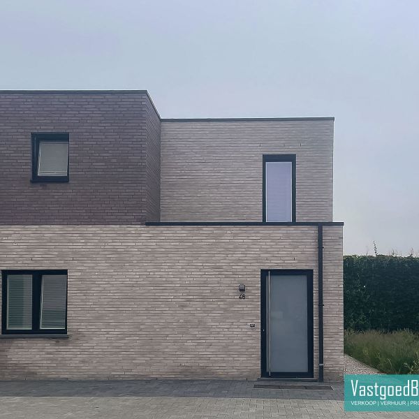 Instapklaar energiezuinig nieuwbouwwoning met alle comfort - Photo 1