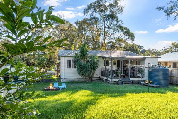 Lakeside Cottage in Lake Tabourie - Photo 1