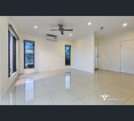 35 Tea Trees Avenue, Springfield Lakes, Qld 4300 - Photo 5
