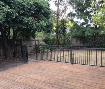 11 Garwain Parade, Glen Waverley, Vic 3150 - Photo 5