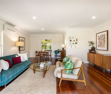 33 Trenton Street, Kenmore QLD 4069 - House For Rent | Domain - Photo 1