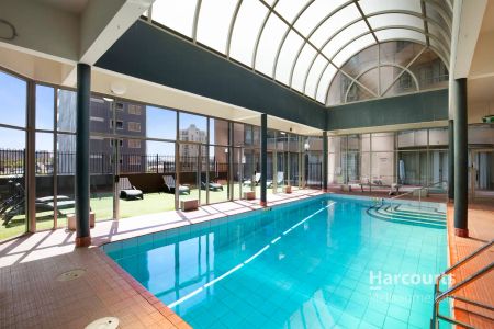 “Spacious Well Appointed Apartment - Unfurnished” - Photo 3
