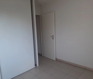 Location Appartement 3 pièces 56m² PERIGNY 17180 - Photo 5