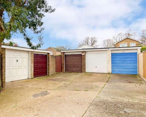 Hazelwood Gardens, St. Leonards, TN37 - Photo 1