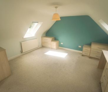 3 bedroom semi-detached house to rent - Photo 6