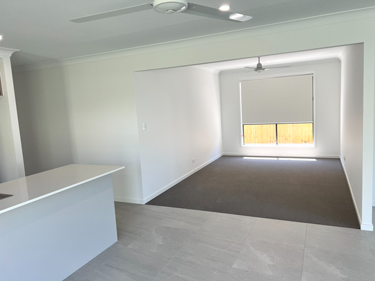 22 Kashmir Circuit, Greenbank QLD 4124 - House For Rent | Domain - Photo 1