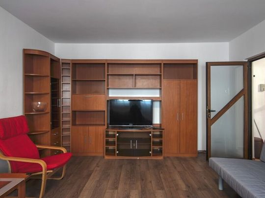 Vitan, apartament elegant in apropierea Mall-ului Vitan, cu loc de parcare inclus. - Fotografie 1