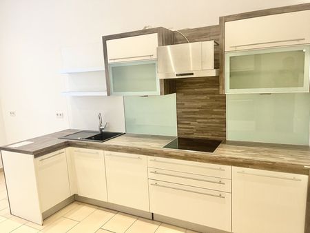 Stilvolle 209 m² große Altbauwohnung im Herzen von Mariahilf - Photo 2