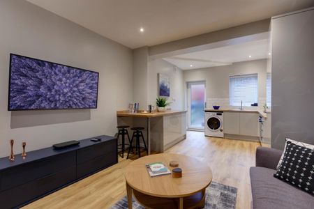 4 bedroom house to rent - Photo 2