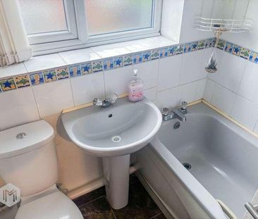 Dunlin Close, Bolton, Greater Manchester, Uk, BL2 - Photo 1