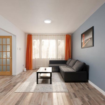 Charmant Appartement Meublé à Louer à Greenfield Park Emplacement Idéal et Confort Assuré ! - Photo 4