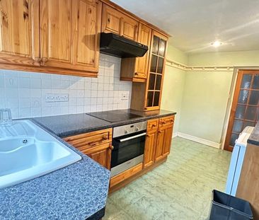 2 bedroom house to rent Ridgway Road, Luton, Bedfordshire, LU2 - Photo 3