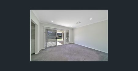 Spacious 4 Bedroom Family Home - Photo 3