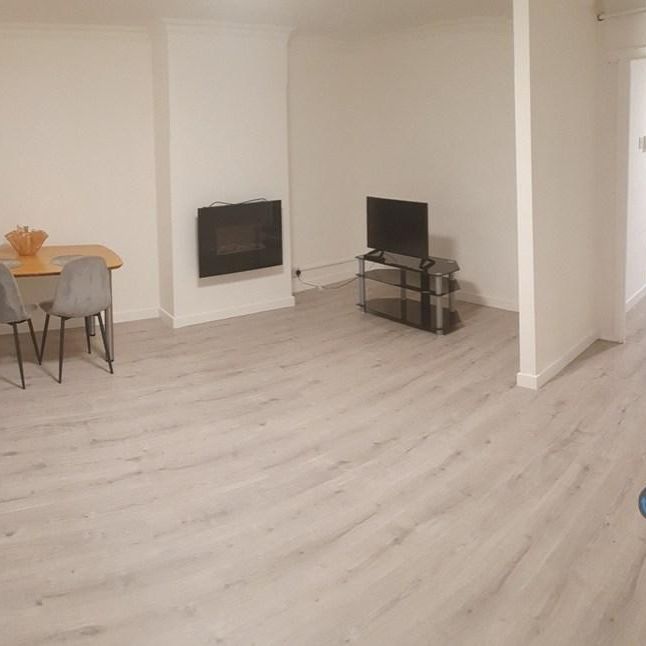 2 bedroom maisonette to rent - Photo 1
