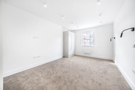 Mitcham Lane, London, SW16 - Photo 5