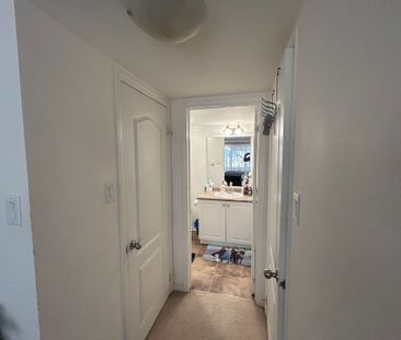 For Lease - 5625 Oscar Peterson Boulevard Unit# 11, Mississauga, On... - Photo 4