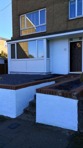 1 bedroom house of multiple occupation to rent - Photo 4