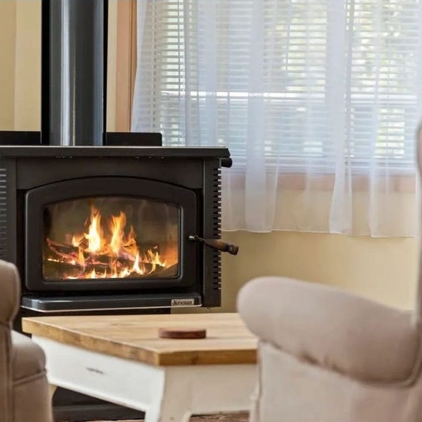 Spacious Family Home in Peaceful Lake Tabourie Location - Photo 1