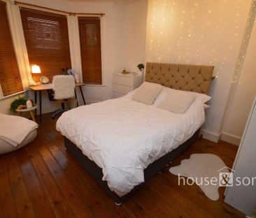 5 bedroom detached house to rent - Photo 1