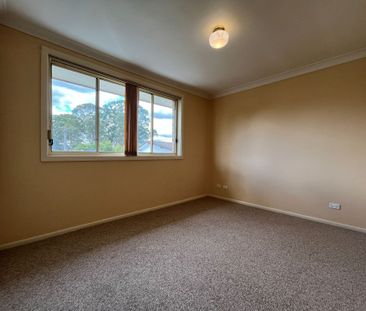 Well Presented Duplex - Photo 3