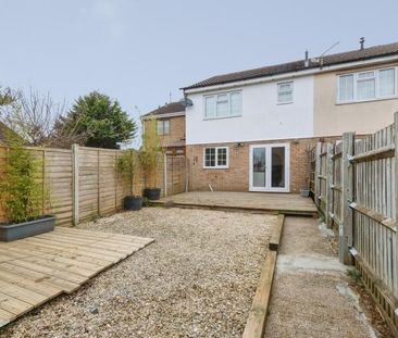 3 bedroom terraced house to rent - Photo 5