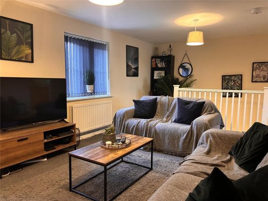 2 bedroom semi-detached house to rent - Photo 1