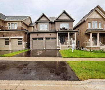 For Lease - 8 Copperhill Heights, Barrie, Ontario - Photo 1
