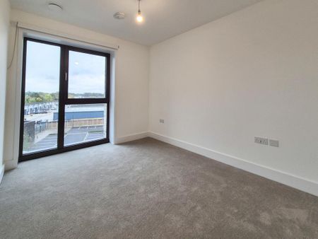 2 bedroom apartment to rent - Photo 4