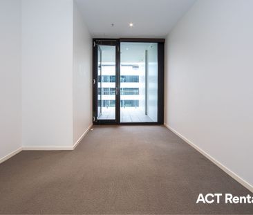 1404/240 Bunda Street, City ACT 2601 - Apartment For Rent | Domain - Photo 6