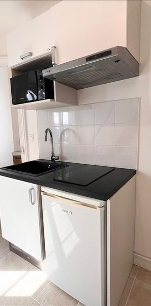 1 pièce - Meublé - 14,04 m² - 6ème étage - Colocation non autorisée - Photo 1