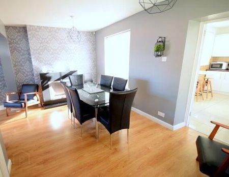 13 Ballygowan Road, BT57LH, Belfast - Photo 3