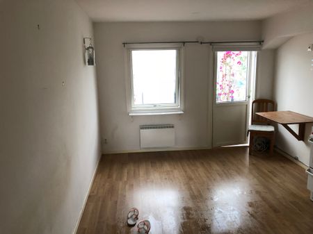 Vallatorpsvägen, Täby - Photo 2