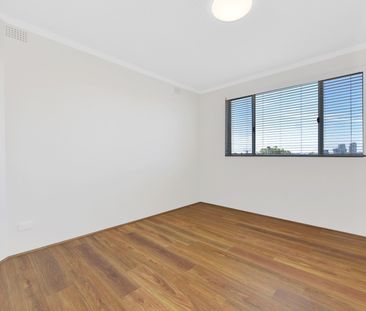 Newly renovated 2 bedroom unit in the heart of merrylands - Photo 6