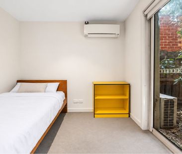 Furnished Student Apartment Opposite Monash University - Photo 1