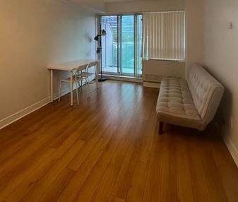 Sheppard/Yonge Spacious 1Bdrm Modern Kitchen 1Parking Furnished - Photo 1