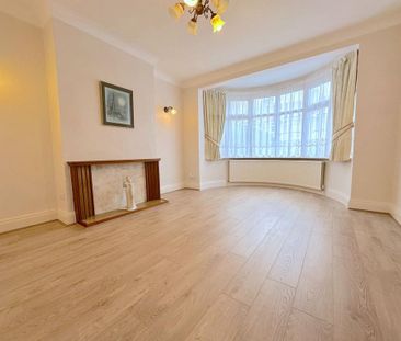 3 bedroom semi-detached house to rent - Photo 5