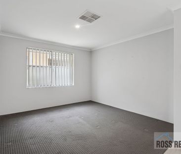 Stylish 4-Bedroom Home in Quiet Location - Photo 1