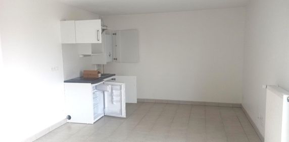 Location Appartement 1 pièce 30m² ORVAULT 44700 - Photo 2