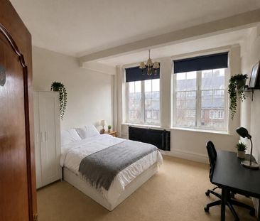 Room in a Shared Flat, Fursecroft, W1H - Photo 4