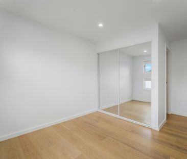 Modern 3-Bedroom Home in Prime Casula Location - Photo 4