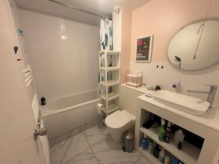 1 bedroom apartment to rent - Photo 4