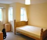 1 bed Apartment - To Let - Photo 4