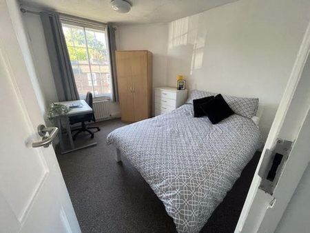 4 bedroom house to rent - Photo 4