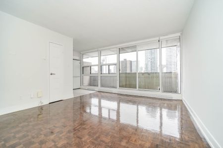 For Lease - 33 Isabella Street Unit# 1916, Toronto, Ontario - Photo 2