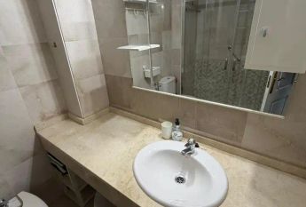 Apartamento de alquiler en Calle Luna la, 1, La Carihuela - Los Nidos