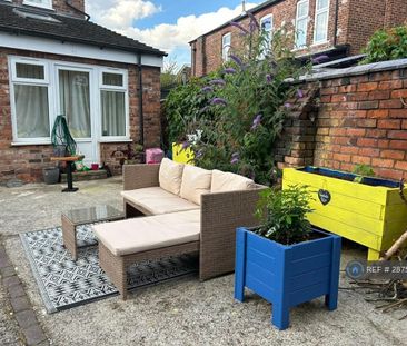 1 bedroom in a house share to rent - Photo 5