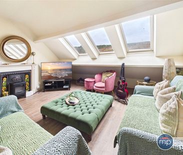 2 bed house to rent in High Street, Staithes, TS13 - Photo 2