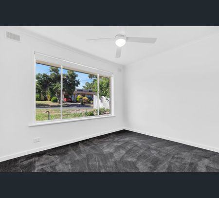 4 Addington Ave, Surrey Downs, SA 5126 - Photo 5