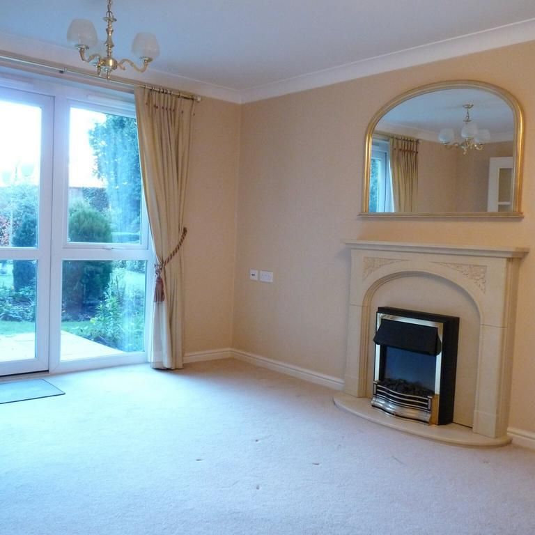 2 bedroom retirement property to rent - Photo 1