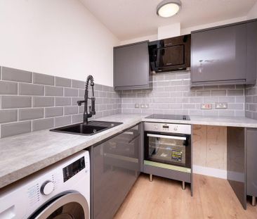 1 bedroom apartment to rent - Photo 2